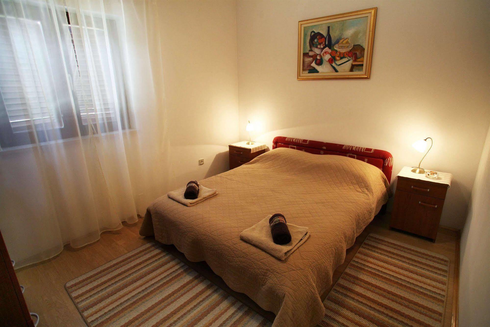 Apartments Hrabar Trogir Extérieur photo