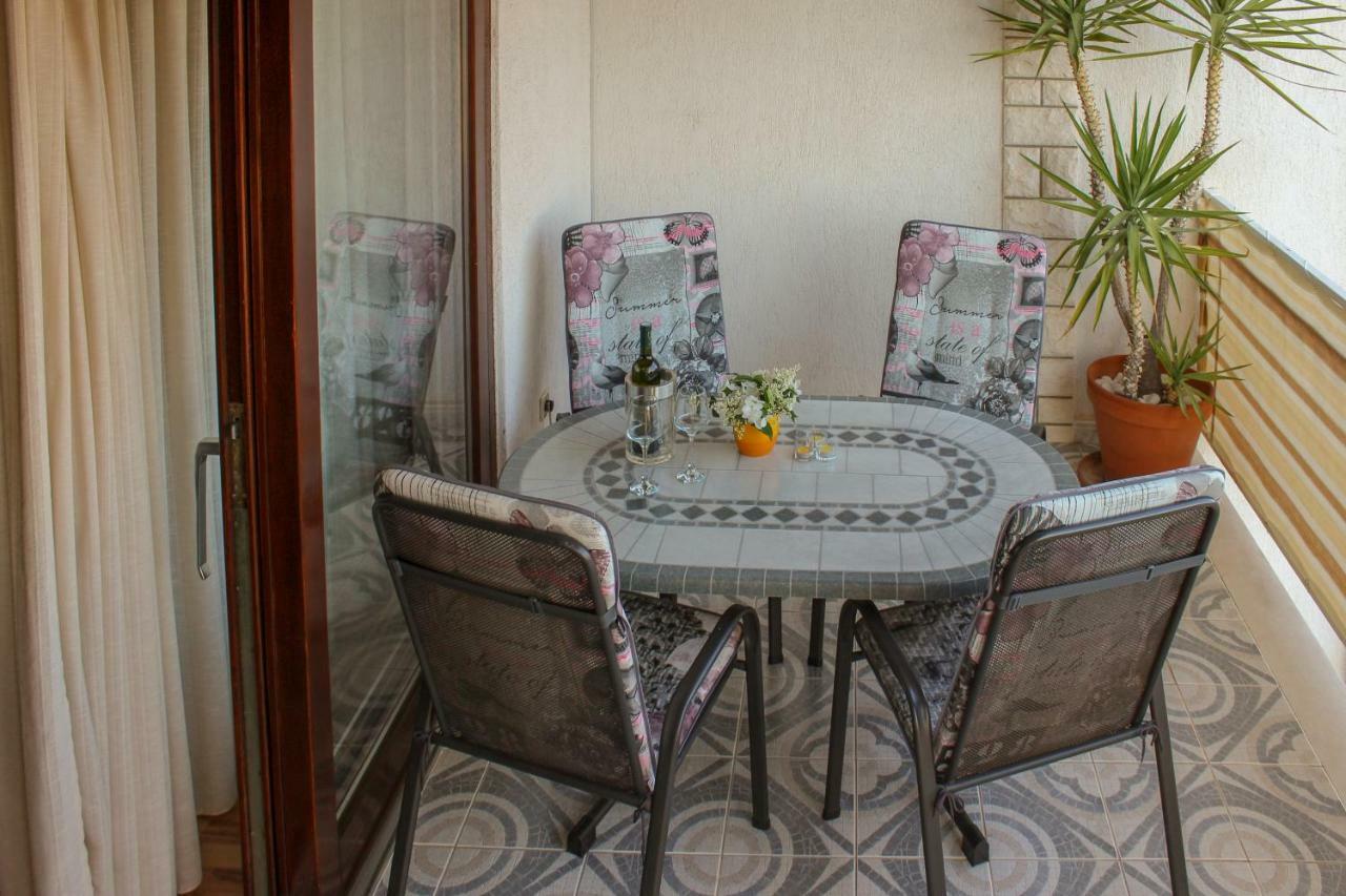 Apartments Hrabar Trogir Extérieur photo