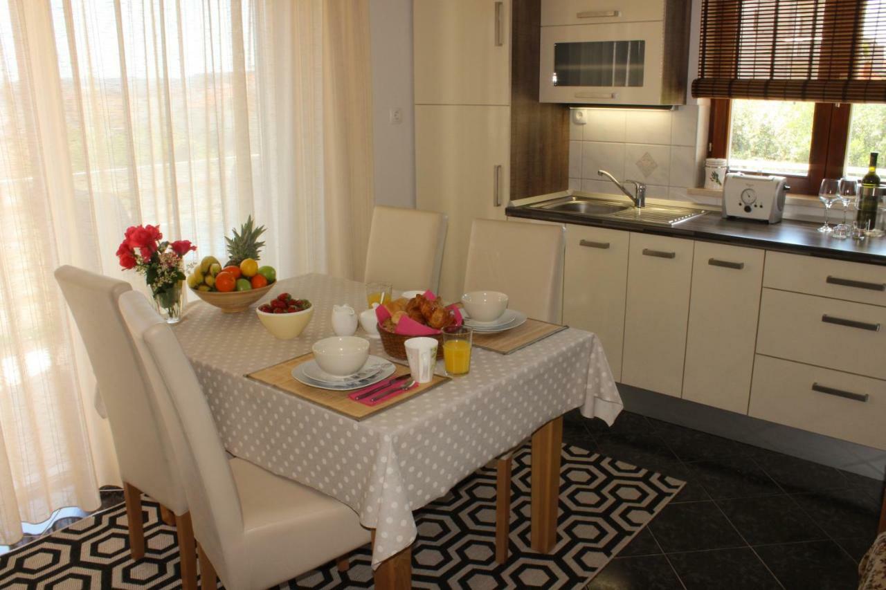 Apartments Hrabar Trogir Extérieur photo