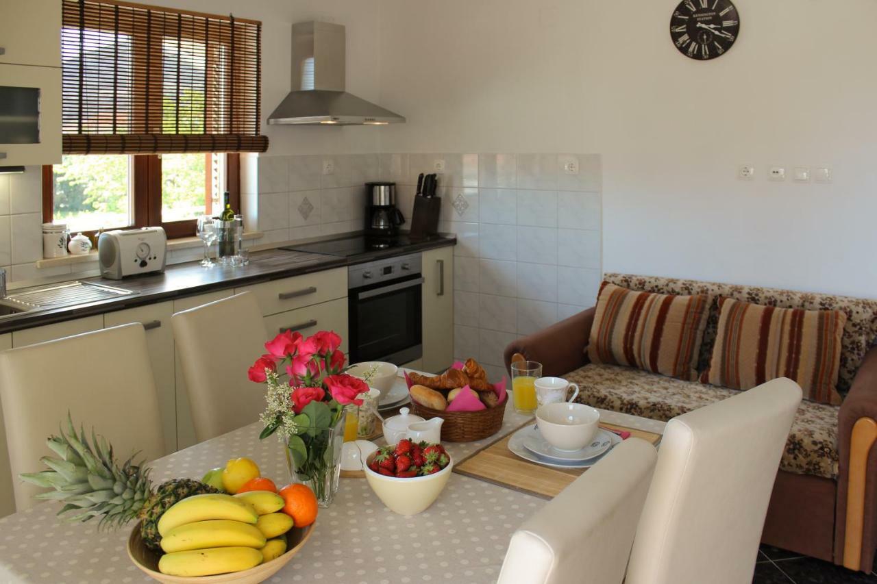 Apartments Hrabar Trogir Extérieur photo